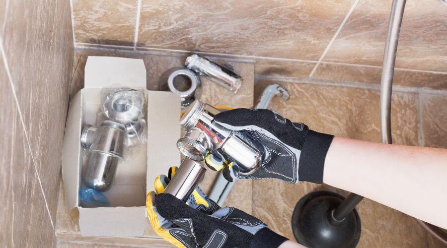 Expert Emergency Roof Repairs services in Madisonville, LA